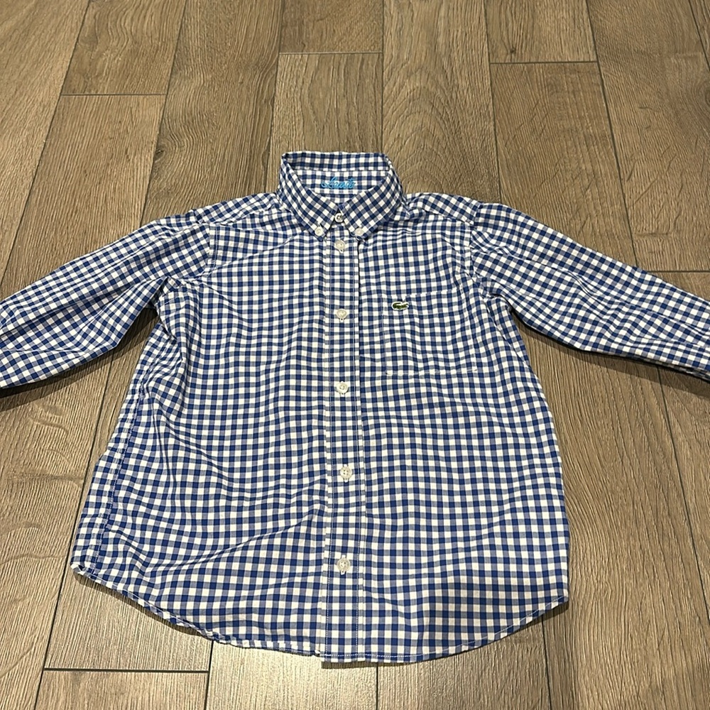 Lacoste Boys button down dress shirt - size 6